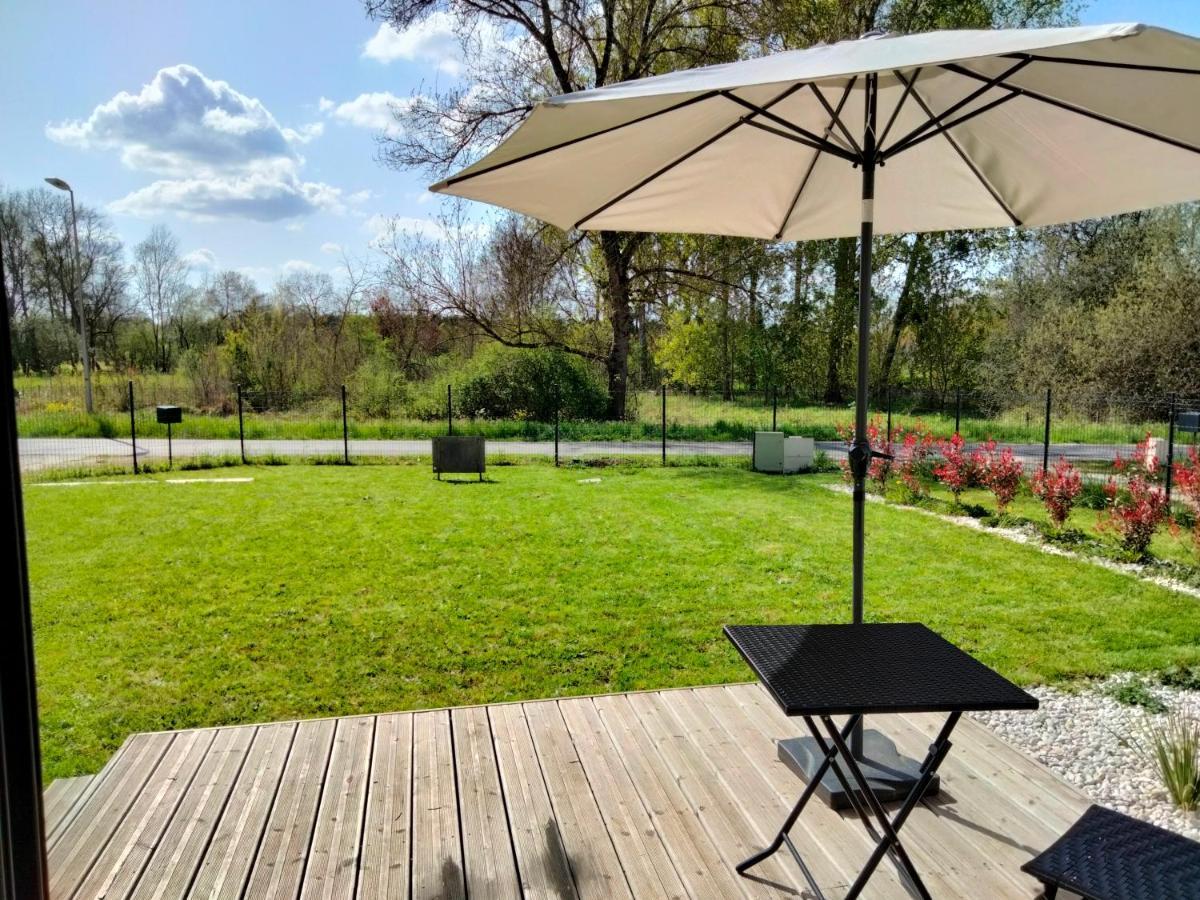 Villa Les Logis de la Seugne à Saint-Germain-de-Lusignan Extérieur photo